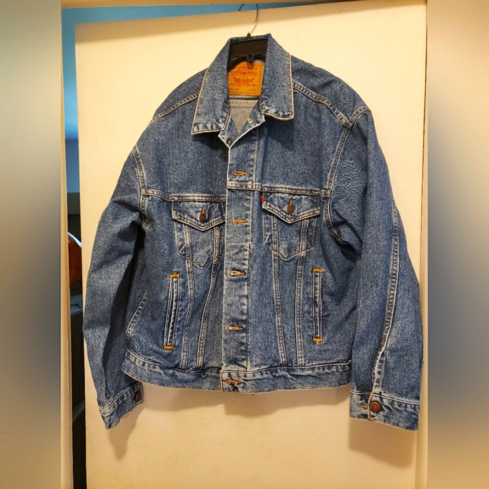 Levi's men's jacket Large